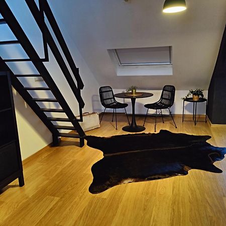 B&B Leopold & Appartementen Sint-Truiden Eksteriør bilde
