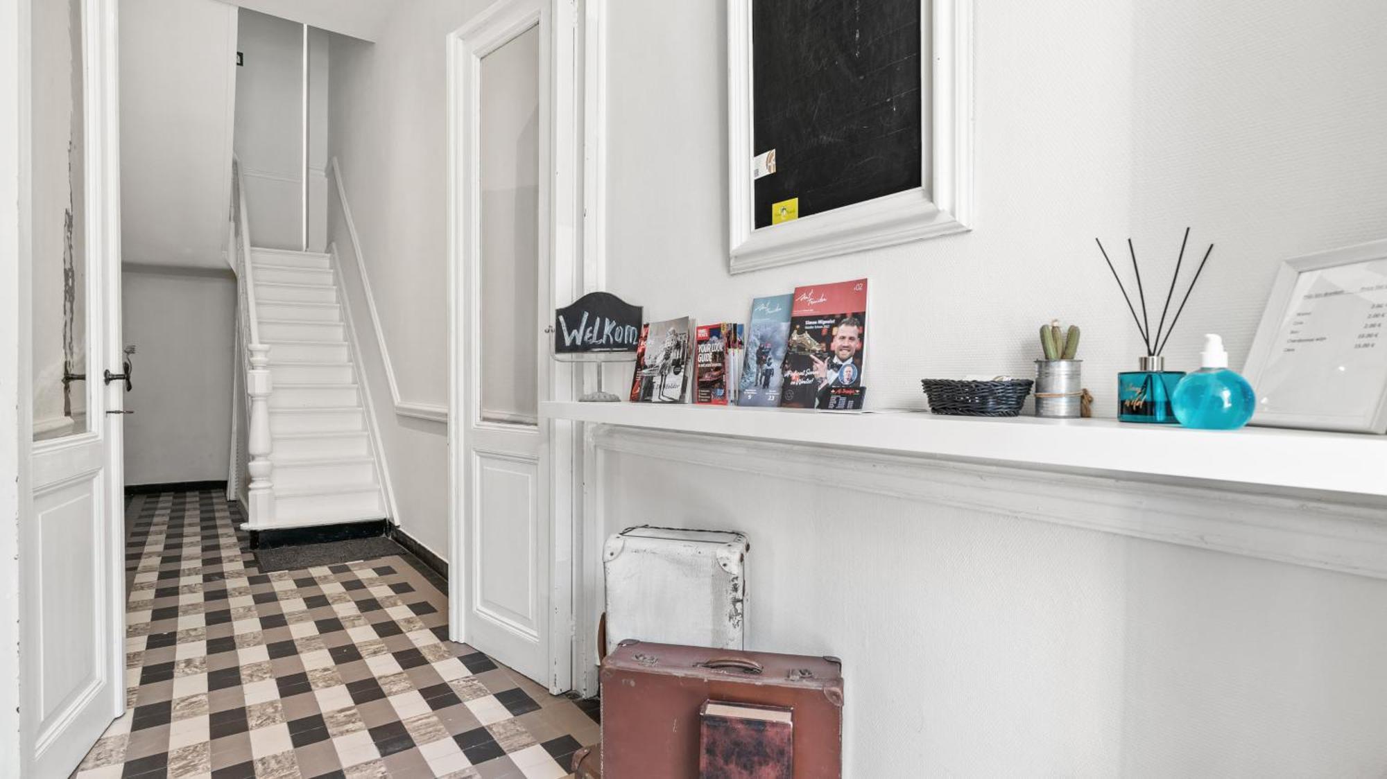 B&B Leopold & Appartementen Sint-Truiden Eksteriør bilde