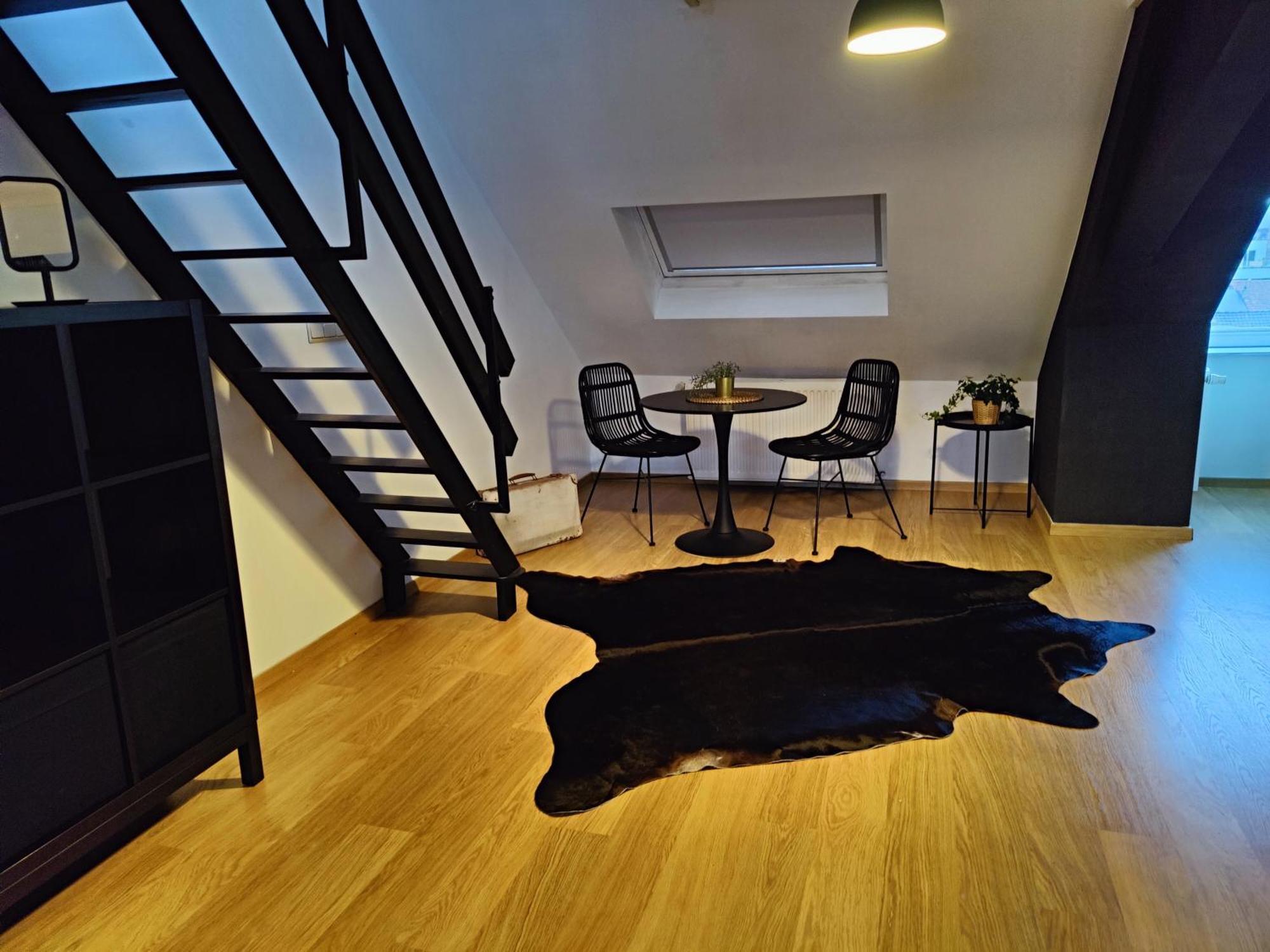 B&B Leopold & Appartementen Sint-Truiden Eksteriør bilde